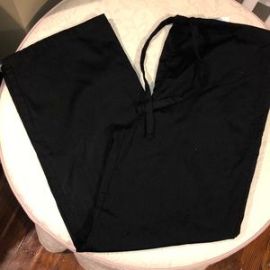 All heart ❤️ scrub basics cargo pant small petite